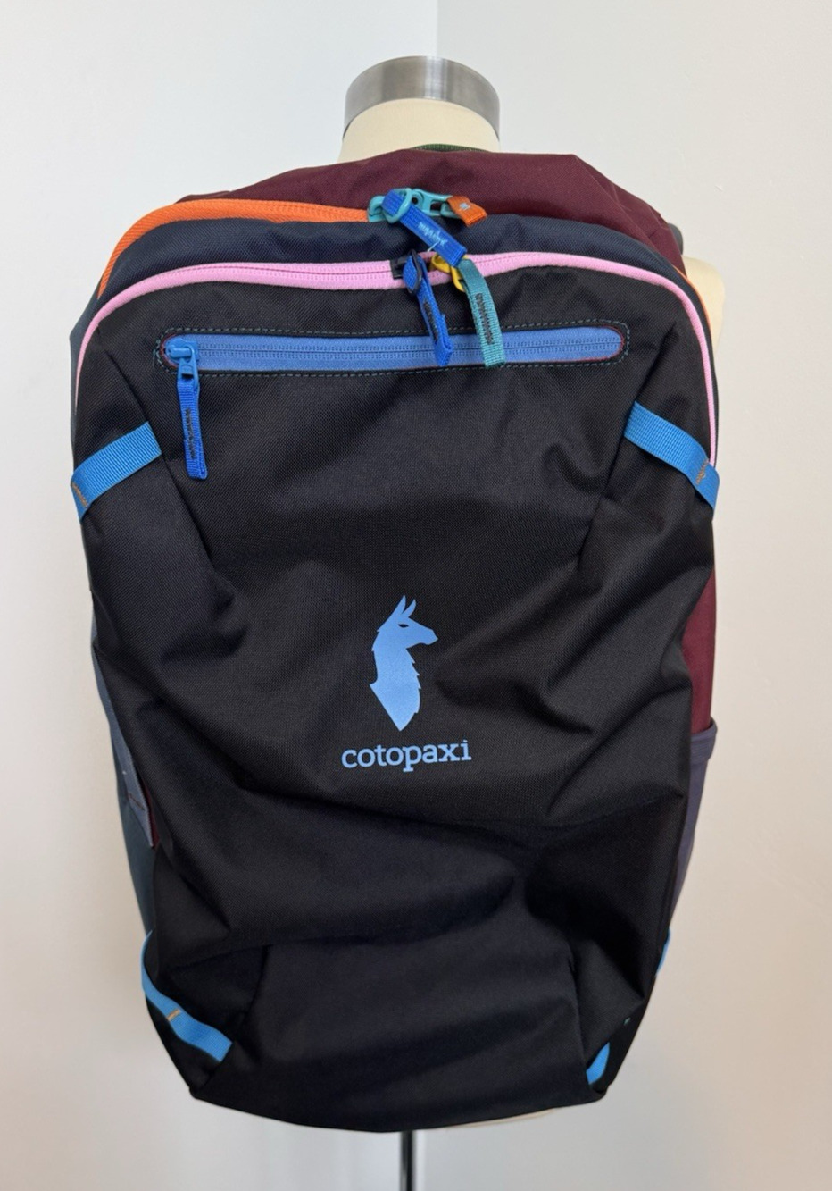 COTOPAXI ALLPA 28L Del Dia Dark Travel Backpack